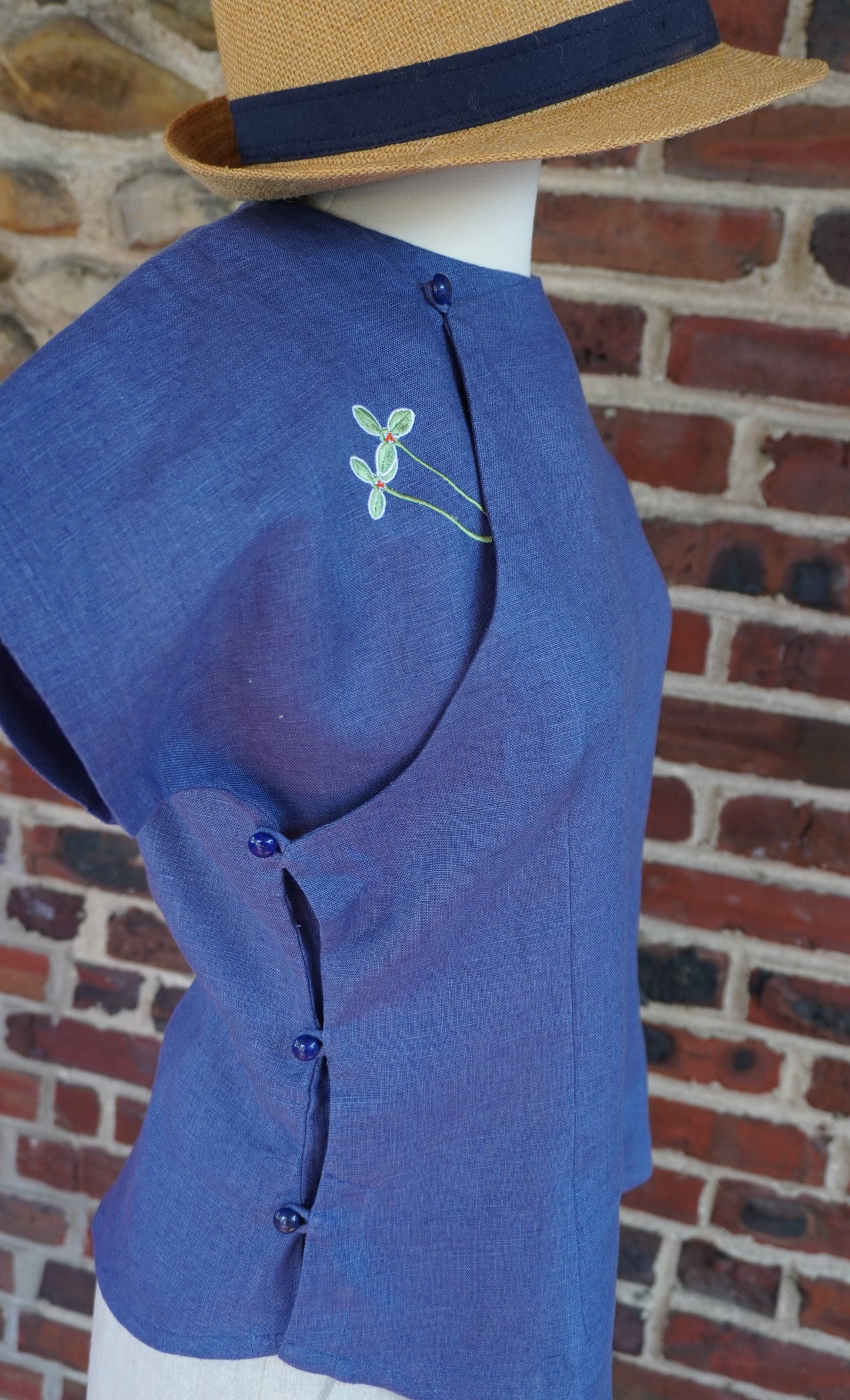 Lucky Orchid-Lotus’ Qipao Top